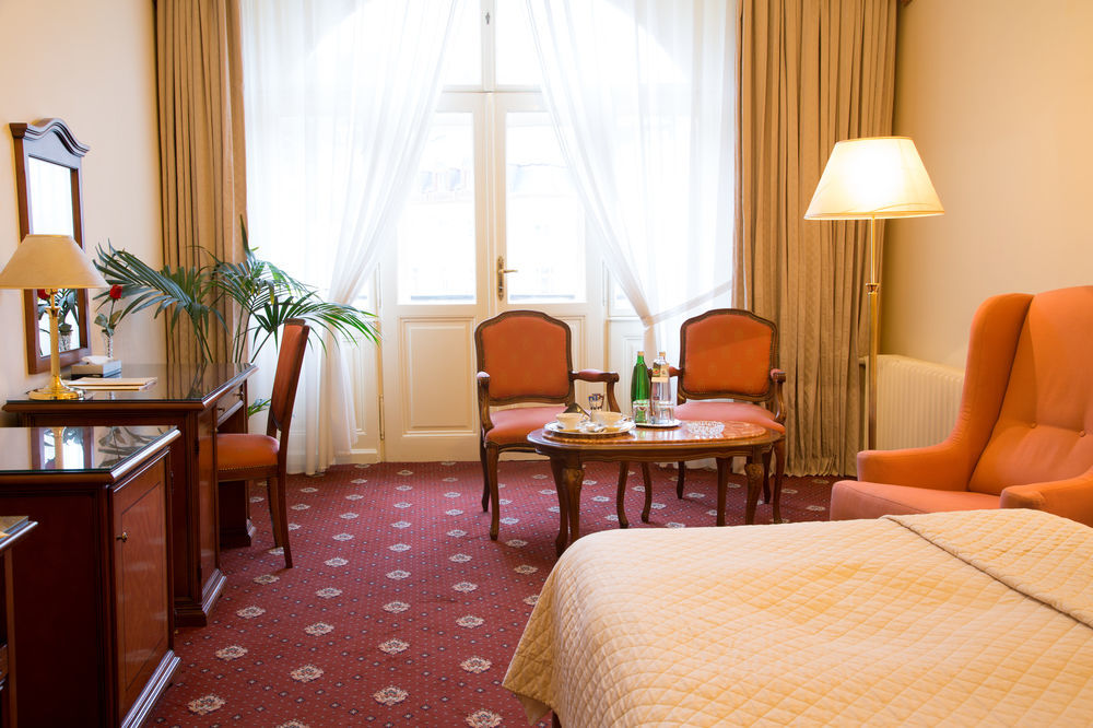 Romance 4* Karlovy Vary