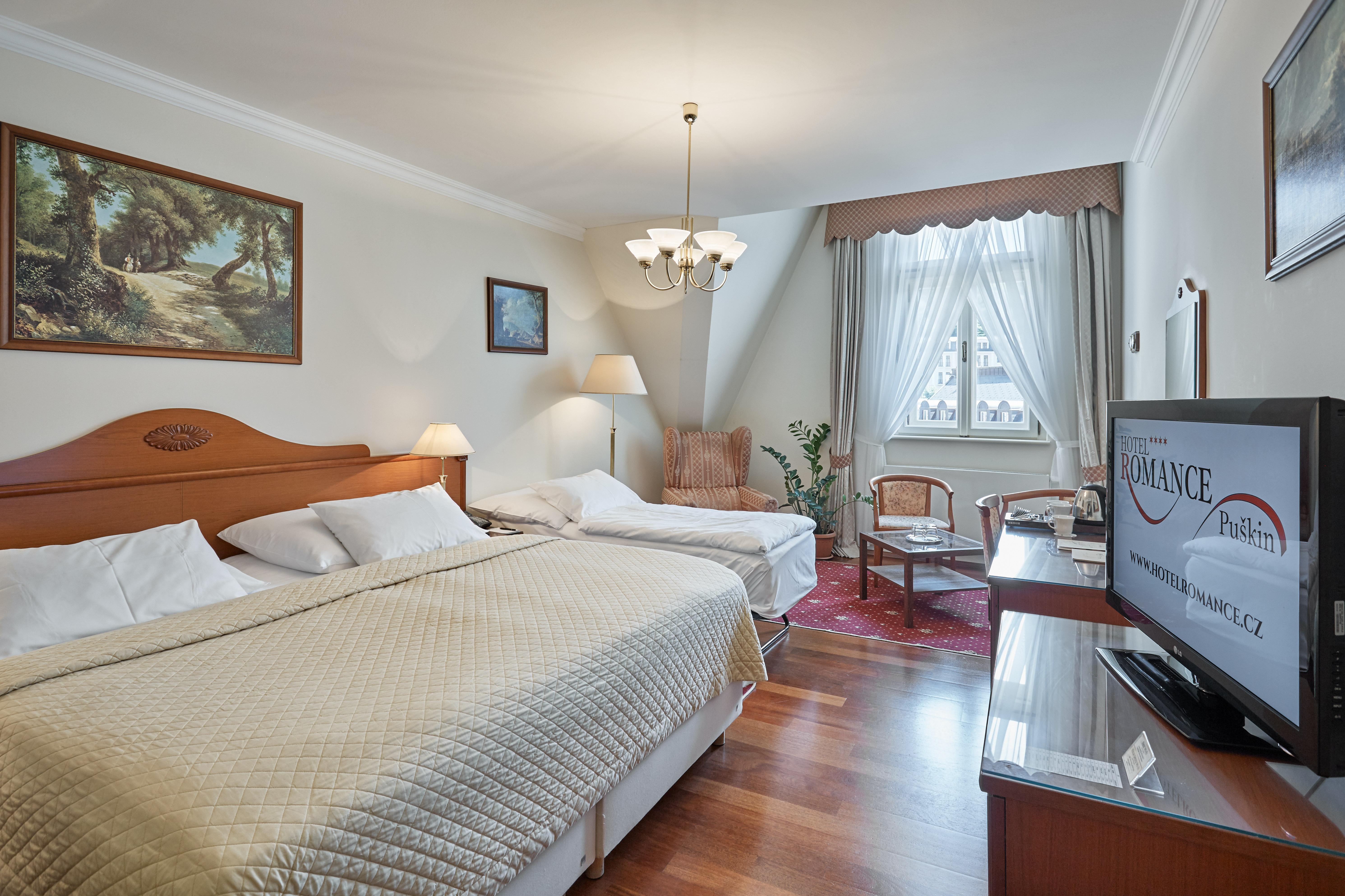 Romance Hotel
